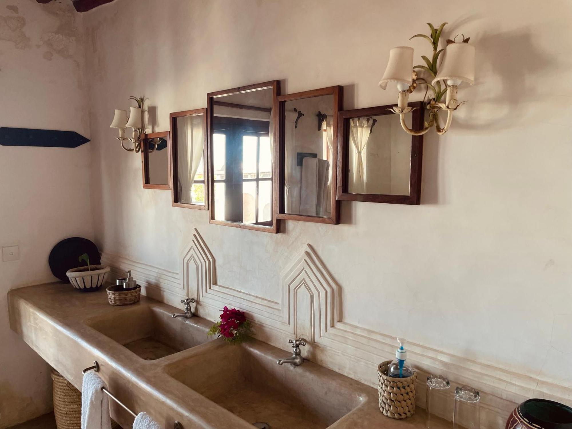 Authentic Swahili Style Villa Milele House Lamu Ngoại thất bức ảnh